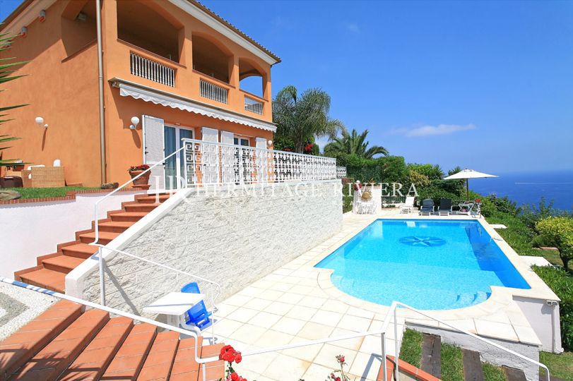 Magnifique villa avec vue sur Monaco (image 1)