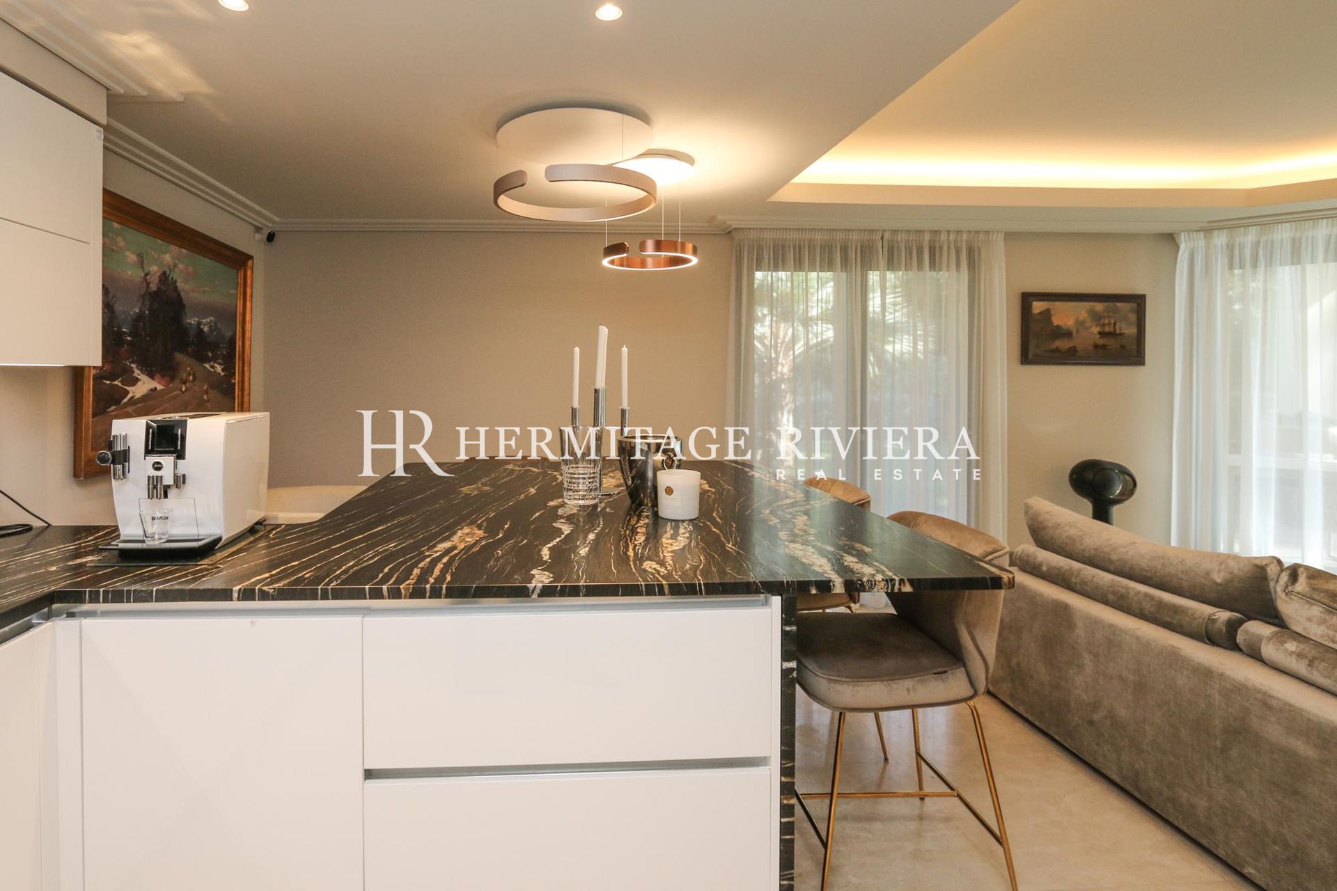 4 pièces - Piscine privative - Résidence de luxe (image 9)