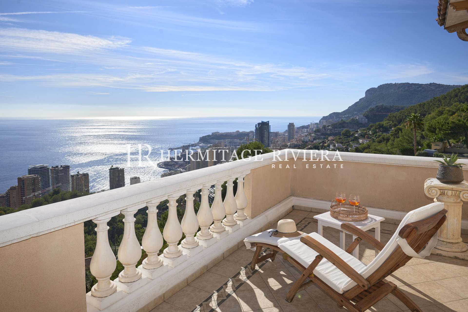 Belle villa avec vue époustouflante sur Monaco (image 1)