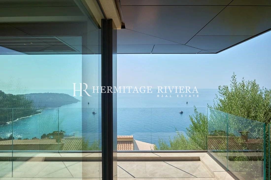 Villa moderne rénovée vue mer et piscine (image 1)