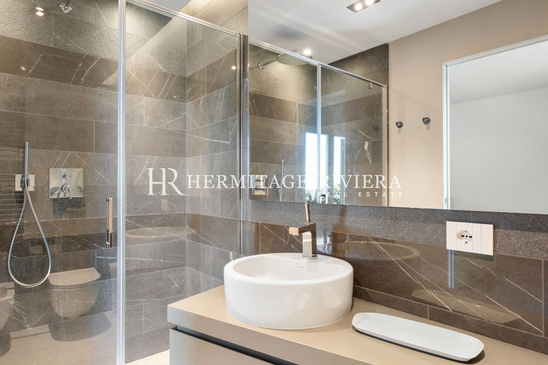 Magnifique propriété en front de mer - Vue mer - Piscine - Maison d'invités (image 24)