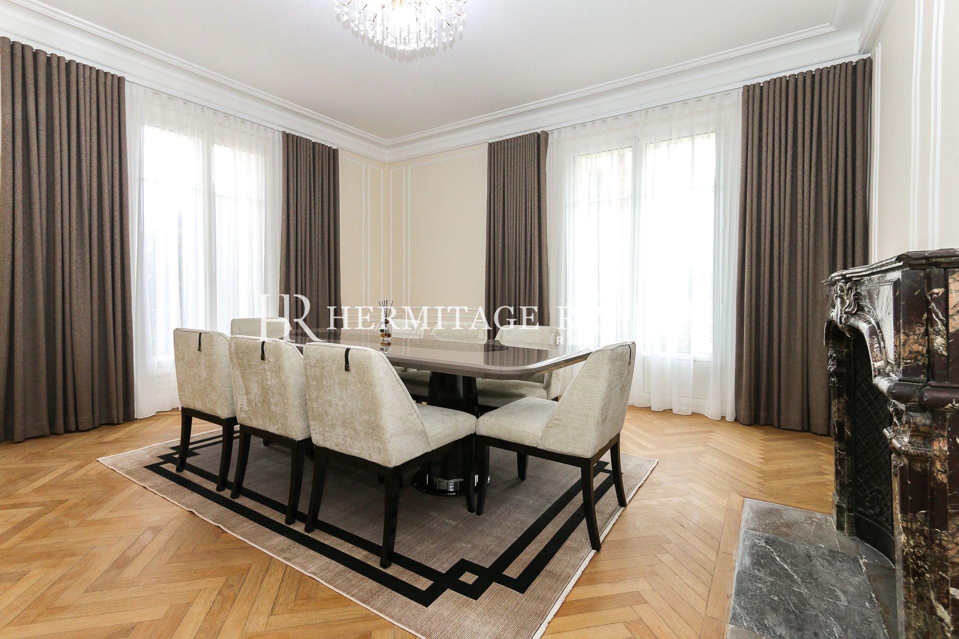 Rénové - Domaine privé - Jardin plat - Proche Port (image 9)
