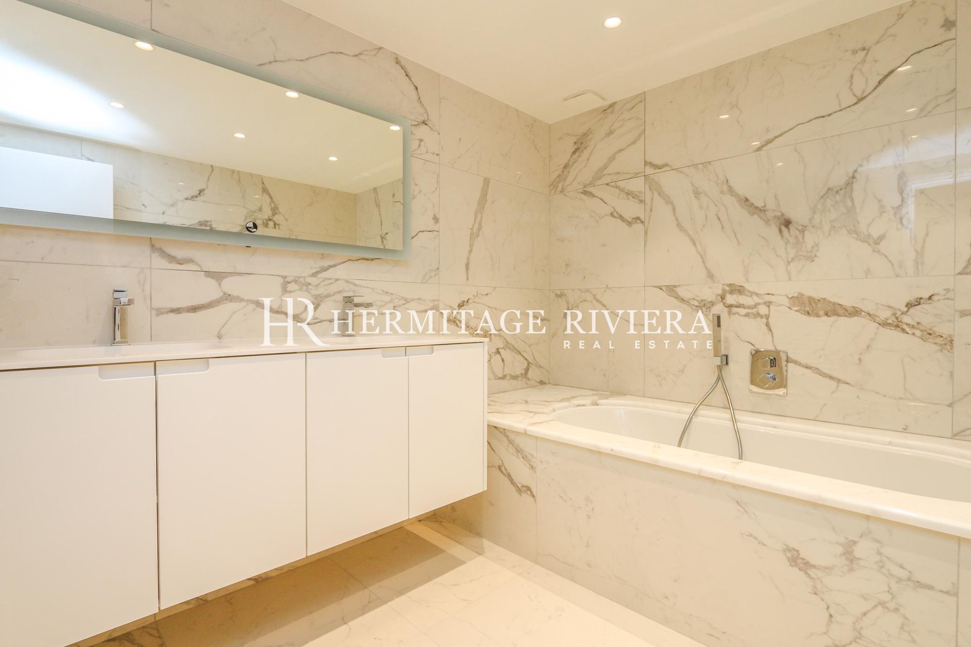Superbe propriété - Front de mer - Vue mer - Piscine (image 23)