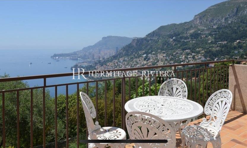 Villa dans domaine fermé - piscine à débordement - Vue Monaco (image 3)