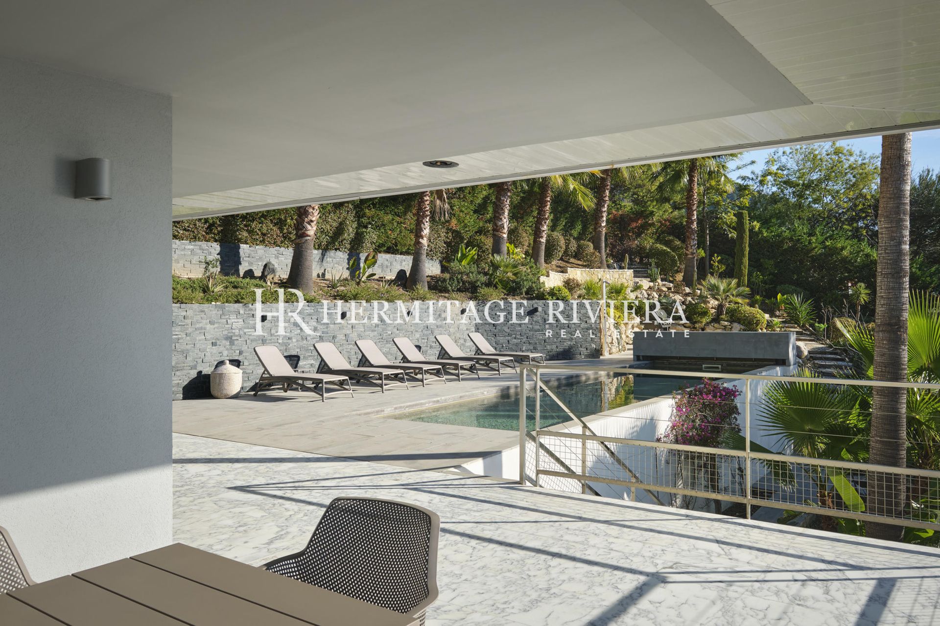 Propriété moderne - Domaine fermé - Proche Monaco - Vue mer (image 6)