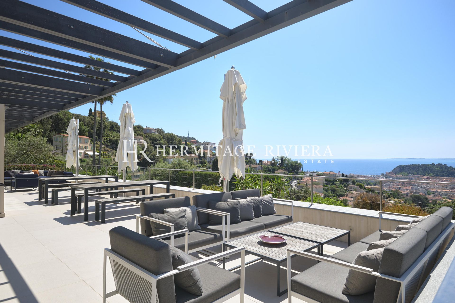 Propriété moderne - Vue sur la baie de Nice - Piscine (image 5)