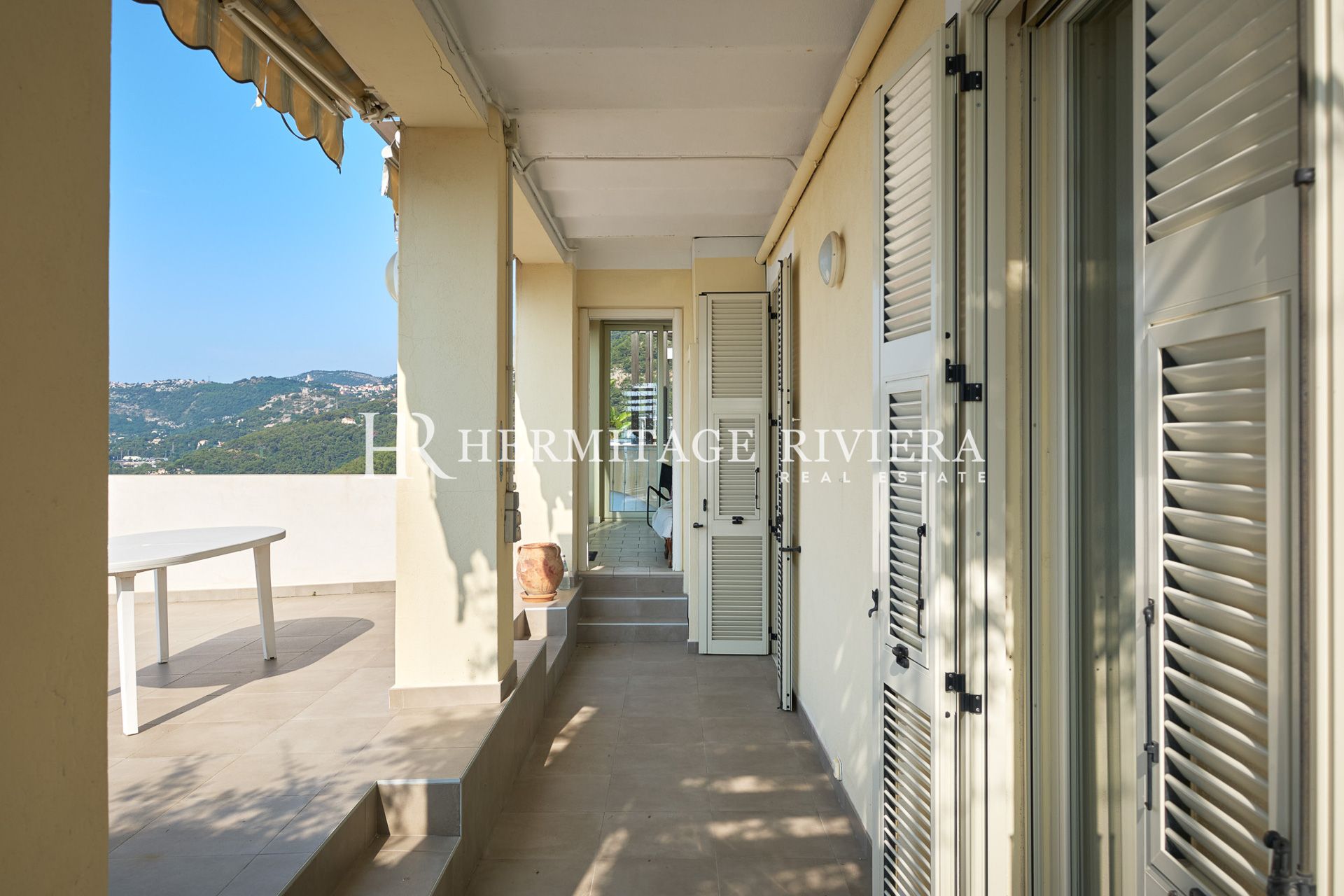 Charmante propriété avec vue sur Monaco (image 16)