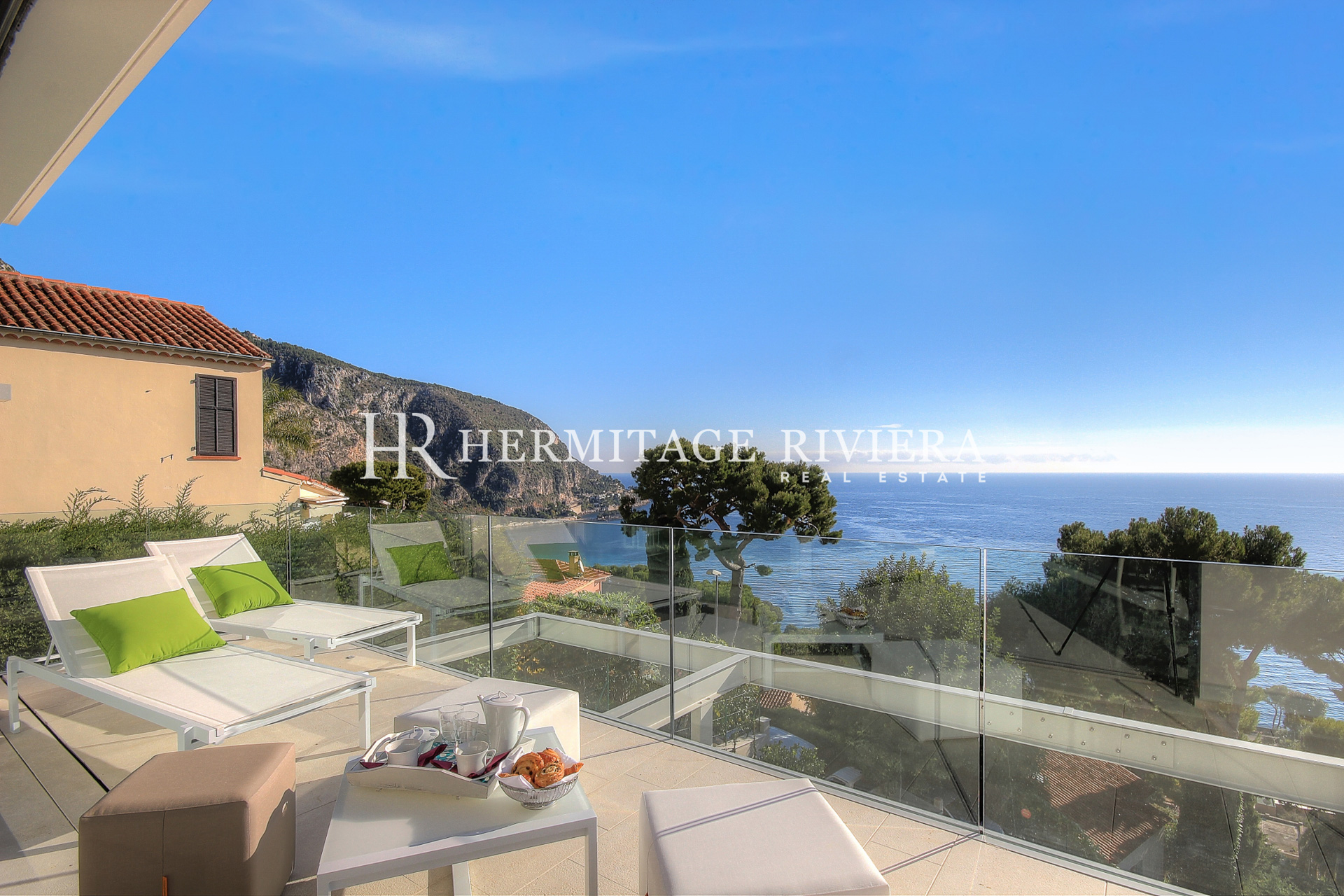 Villa moderne avec vue mer (image 15)