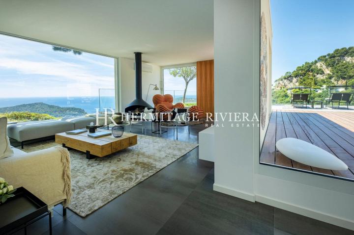 Villa moderne jouissant d’vue mer spectaculaire  (image 11)