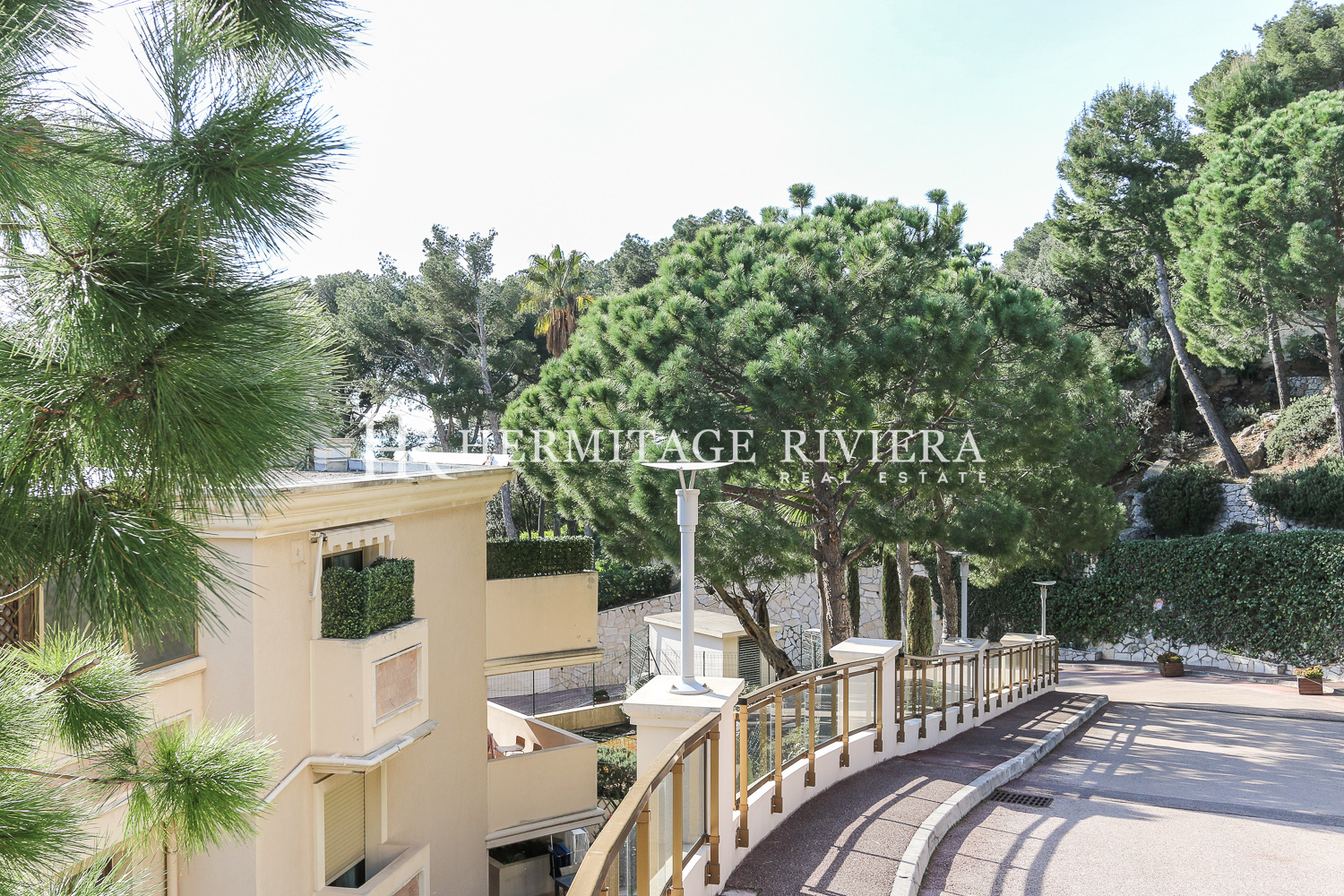 Appartement à rénover avec vue sur Monaco  (image 5)