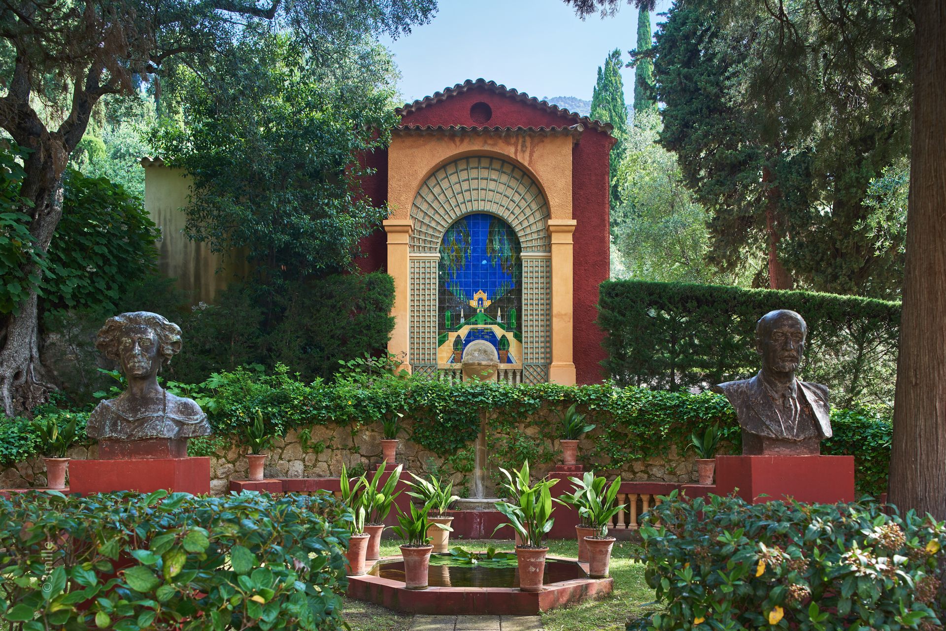 Menton (image 6)