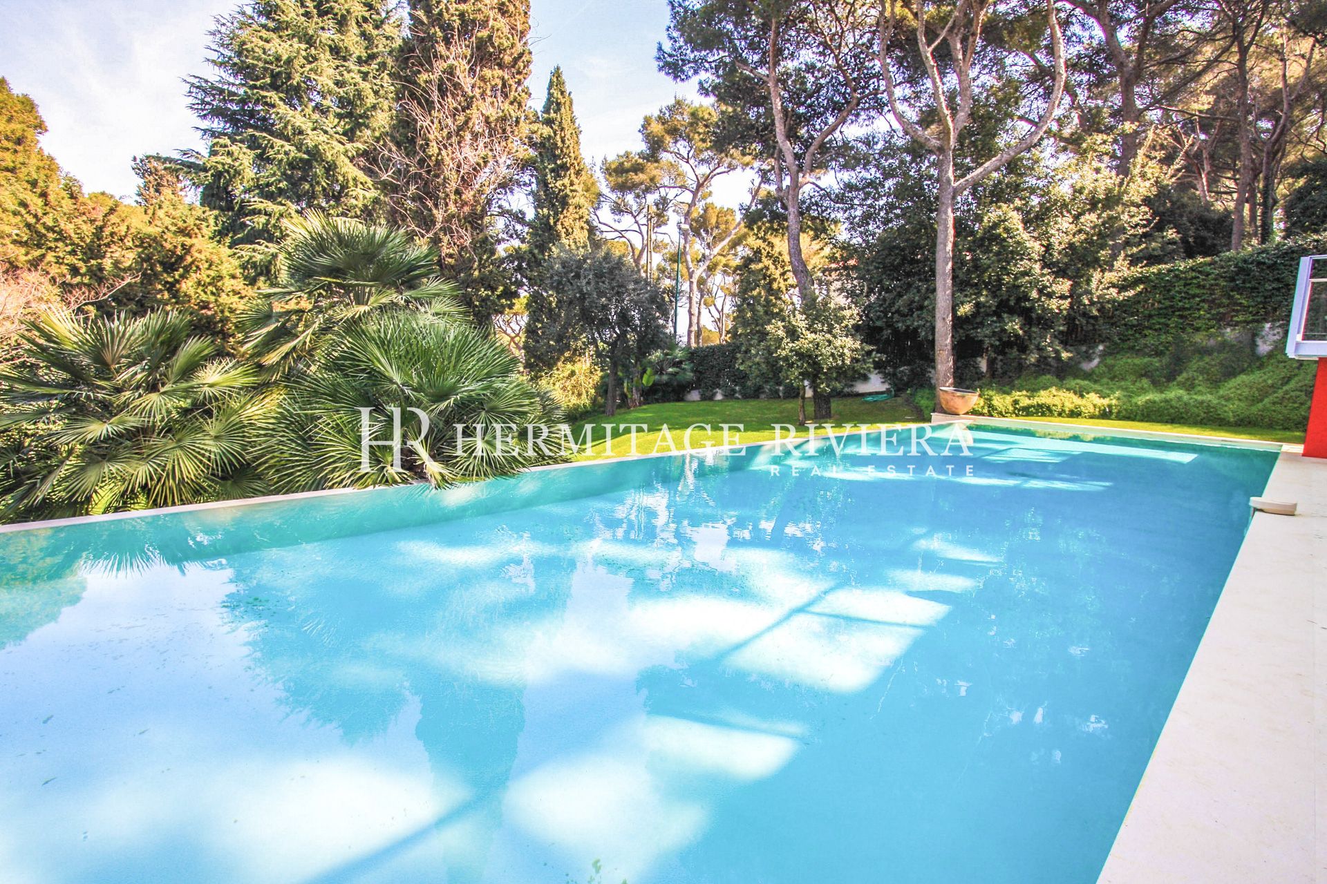 Maison contemporaine - Piscine - À proximité de Grand Hotel  (image 14)