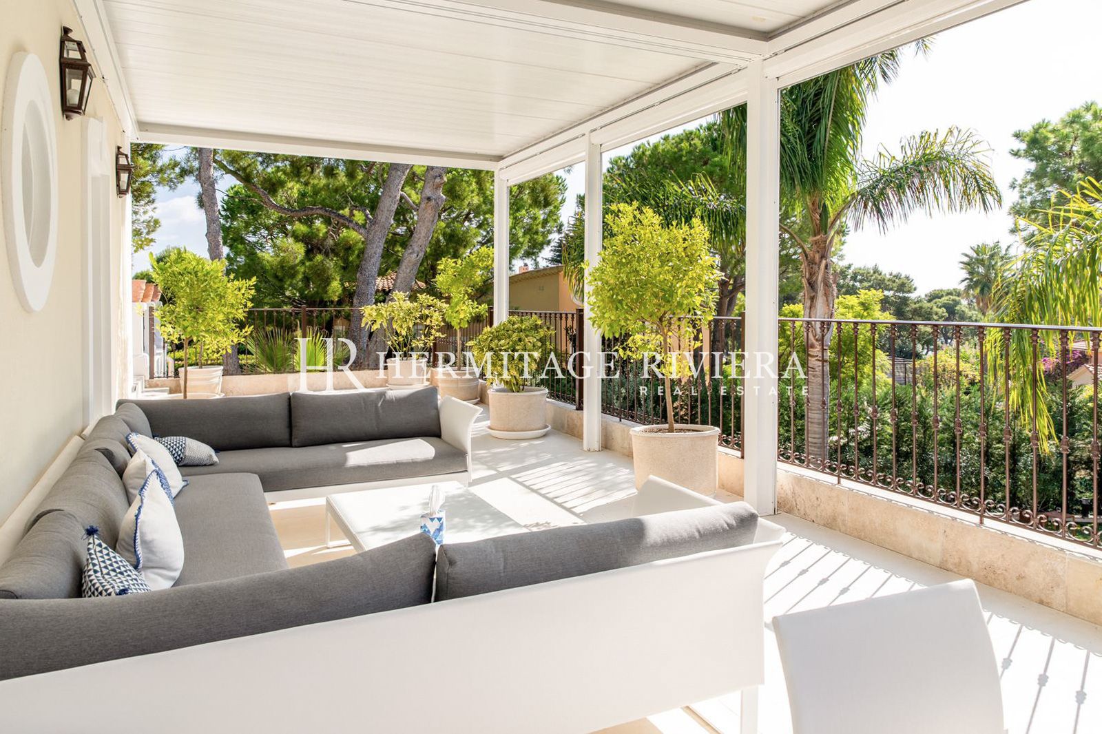 À proximité du Grand Hôtel Cap-Ferrat - Piscine - Jardin plat (image 10)