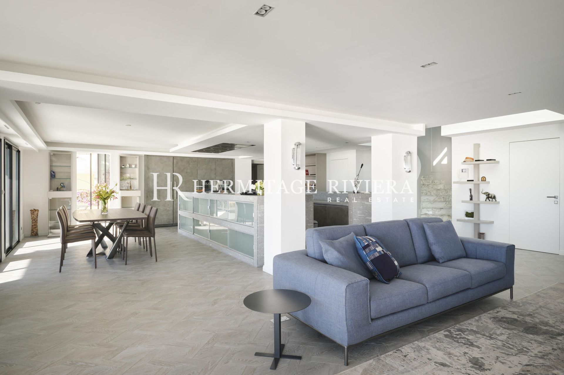 Villa moderne dans domaine sécurisé près de Monaco (image 9)