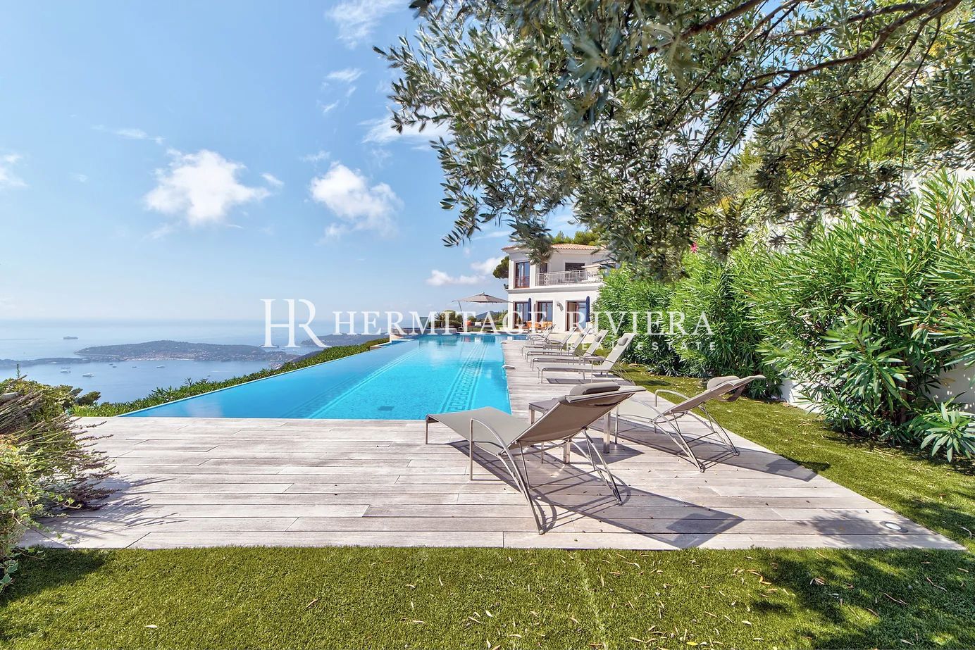 Surplombant le médiéval village - Vue mer - Piscine (image 28)