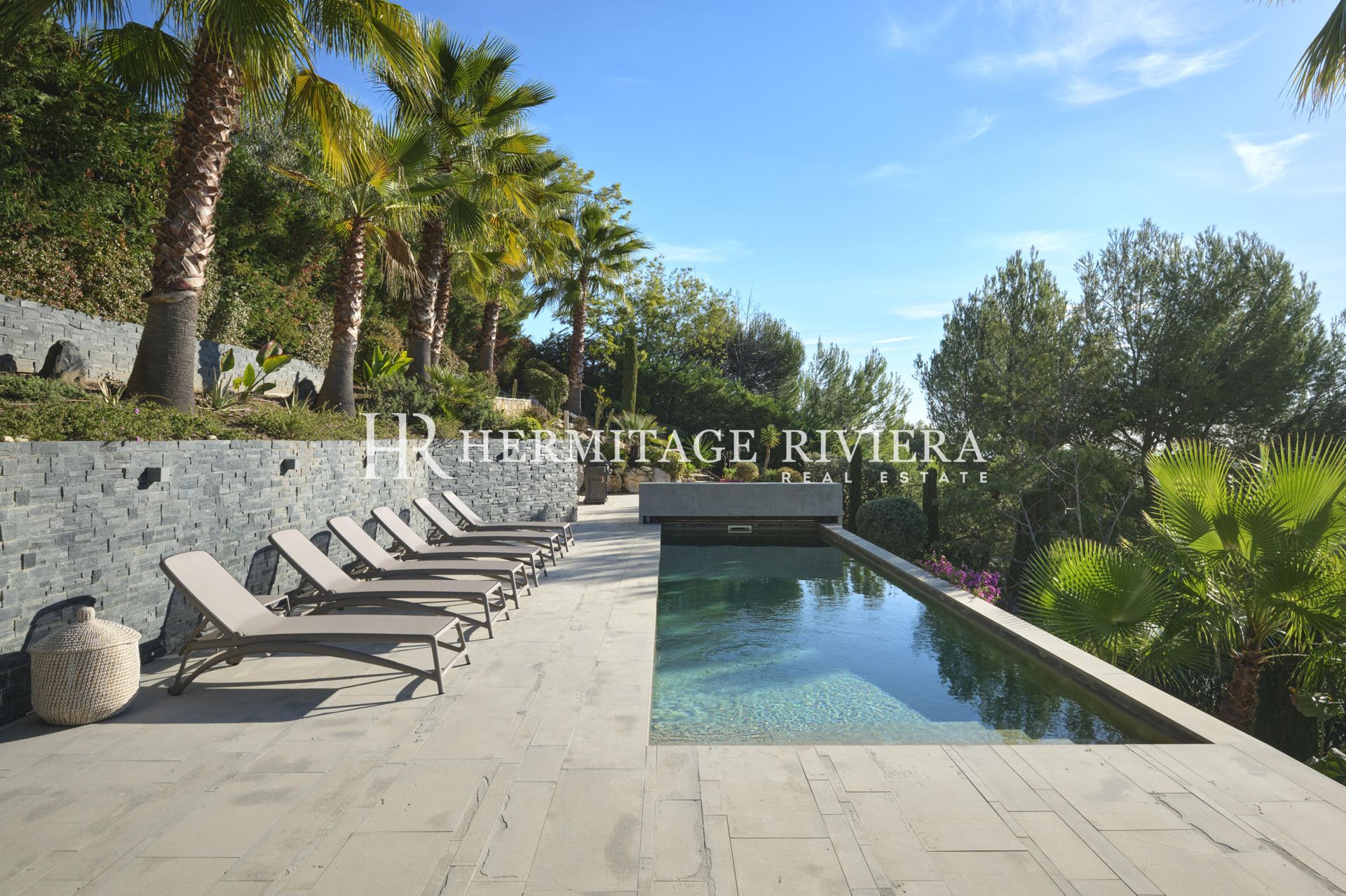 Villa moderne dans domaine sécurisé près de Monaco (image 4)