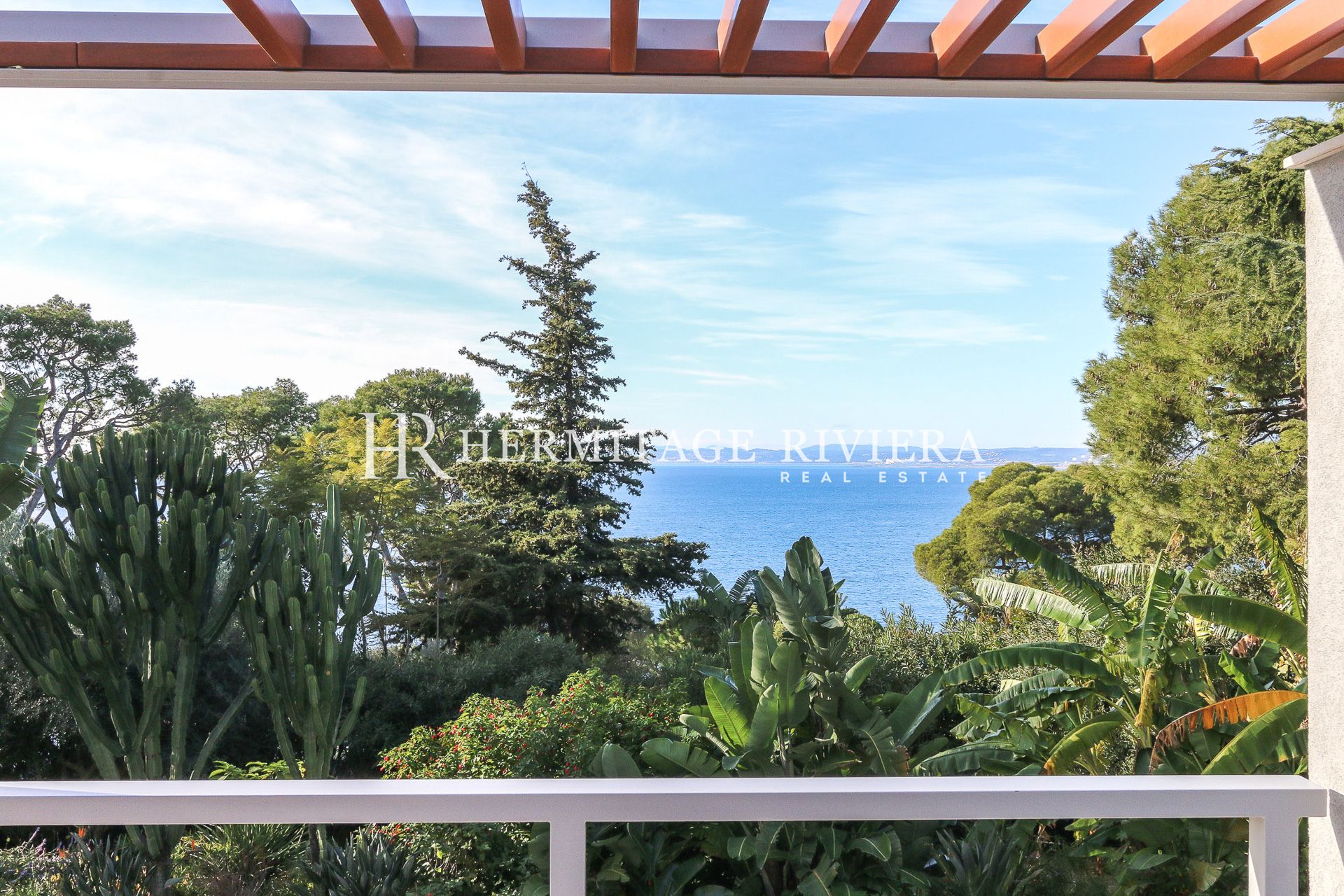 Propriété moderne - Proche Grand Hôtel - Vue mer - Piscine (image 22)