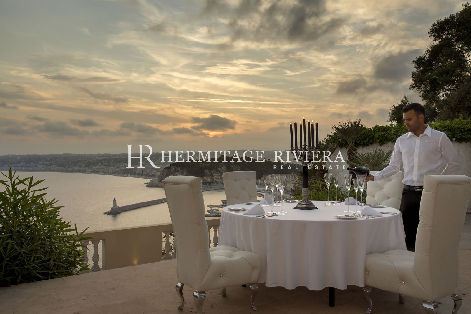Château de prestige - Vue mer exceptionnelle - Piscine (image 6)