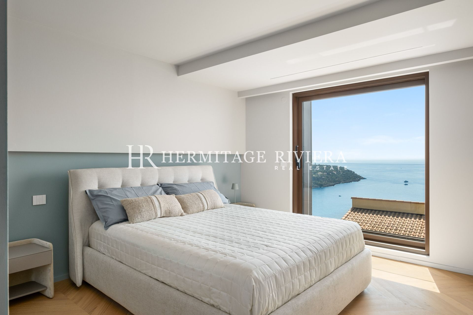 Villa moderne rénovée vue mer et piscine (image 7)