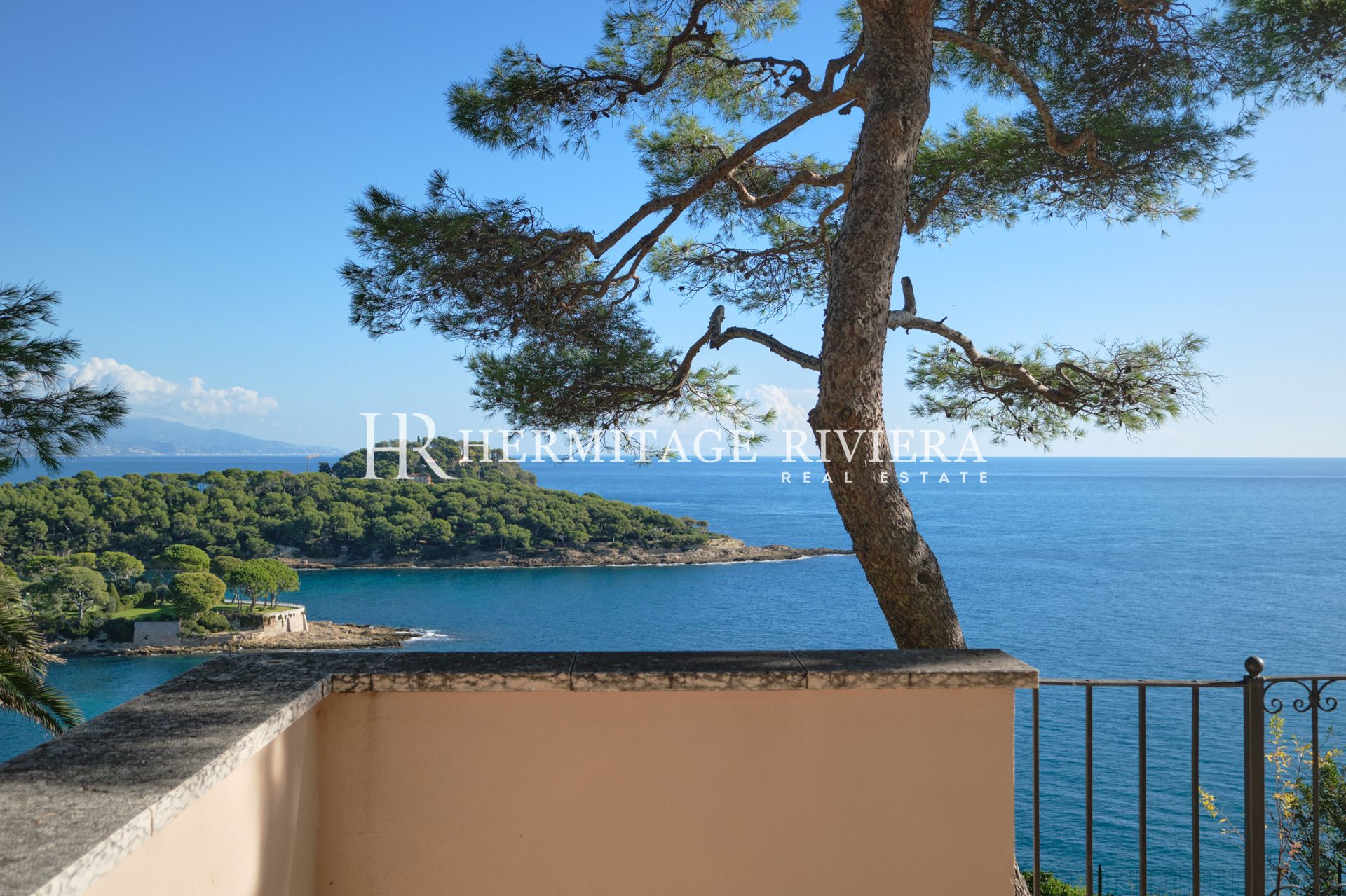 Magnifique propriété en front de mer - Vue mer - Piscine - Maison d'invités (image 26)