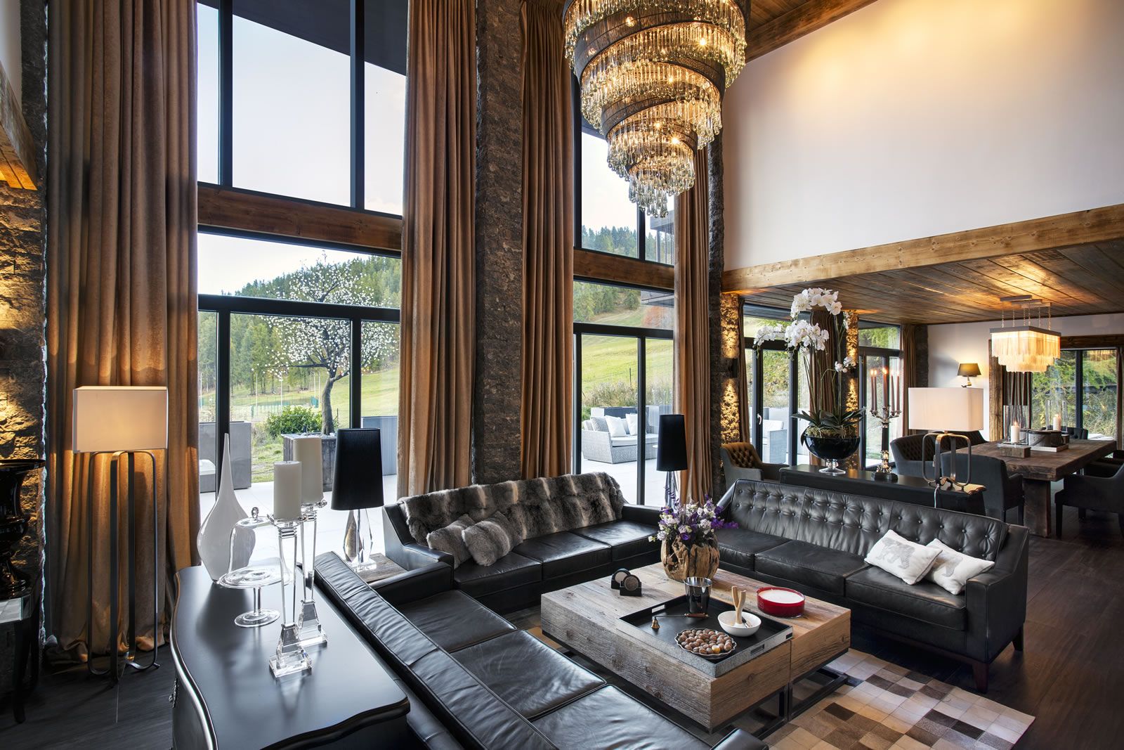 Chalet de luxe aux pieds des pistes 