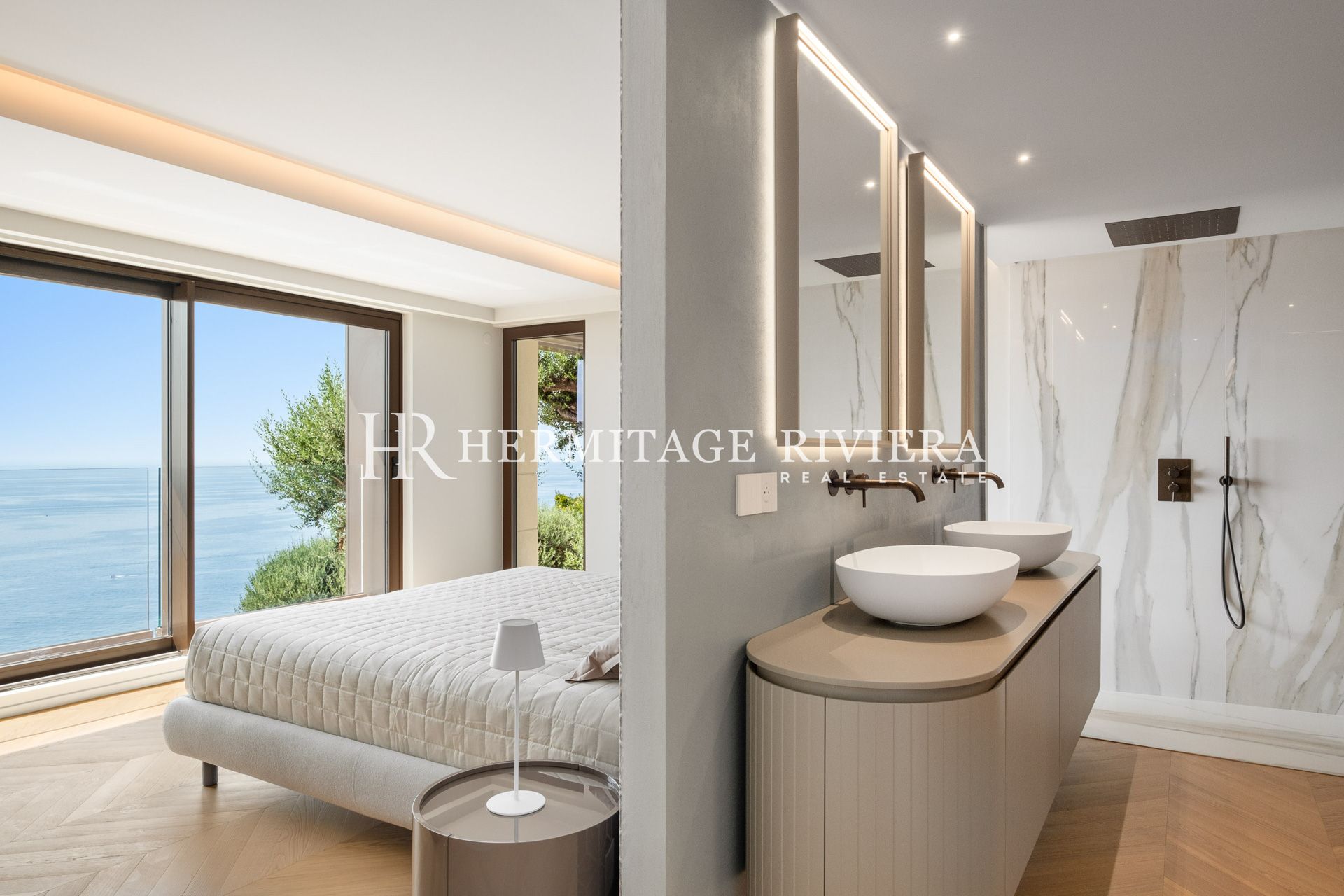 Villa moderne rénovée vue mer et piscine (image 9)