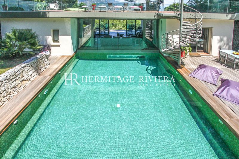 Propriété moderne - Vue mer - Piscine chauffée