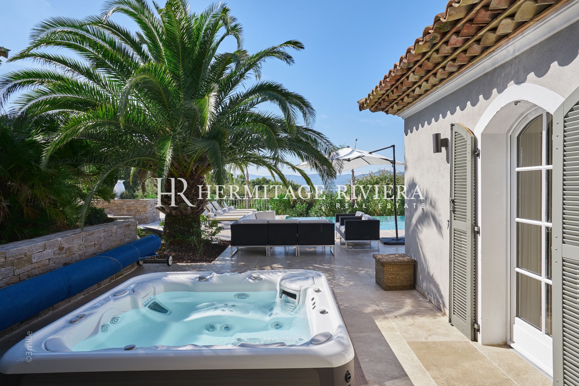 Propriete offrant - Vue mer exceptionnelle - Piscine (image 28)