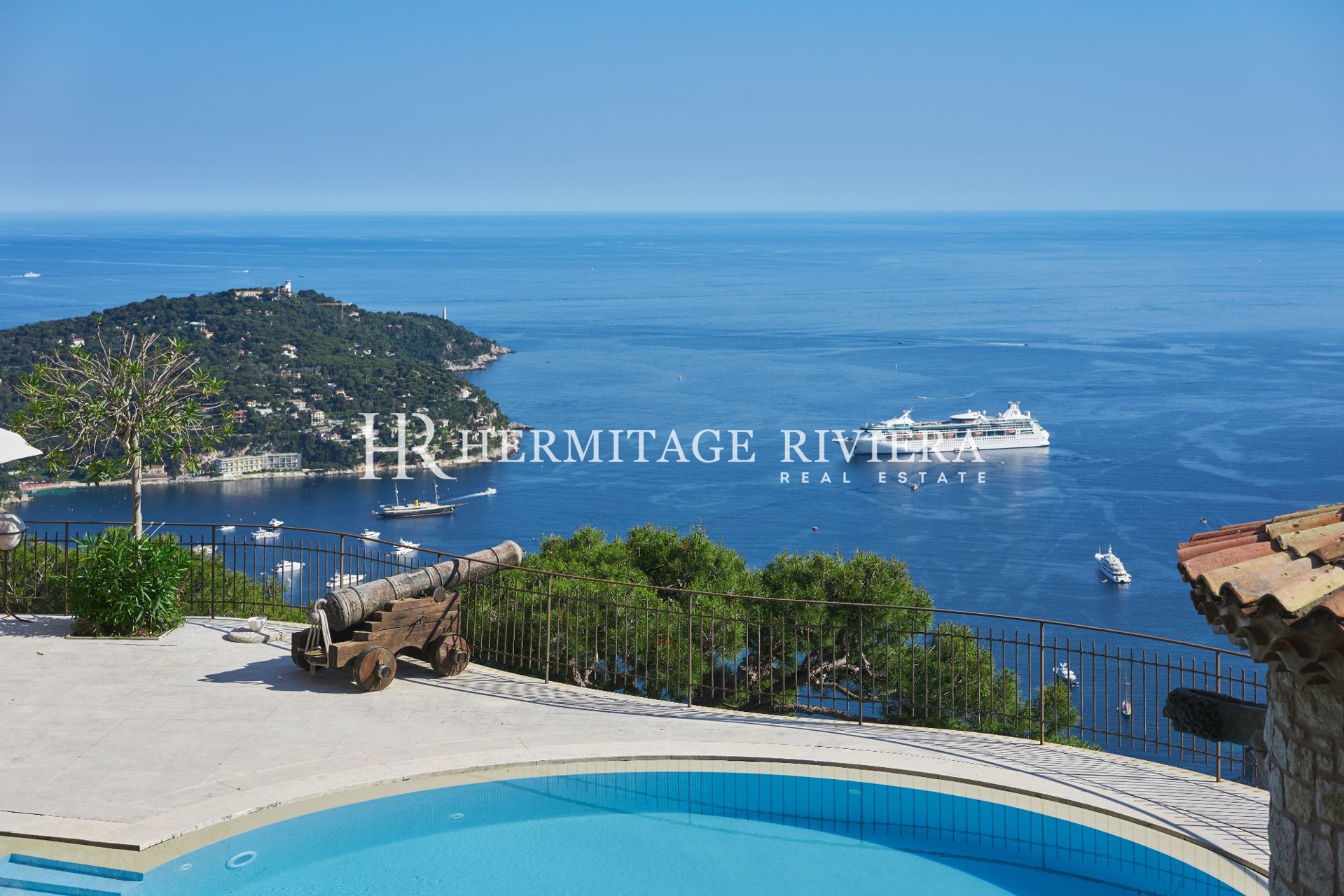Propriété d'exception dominant la baie de Villefranche (image 16)