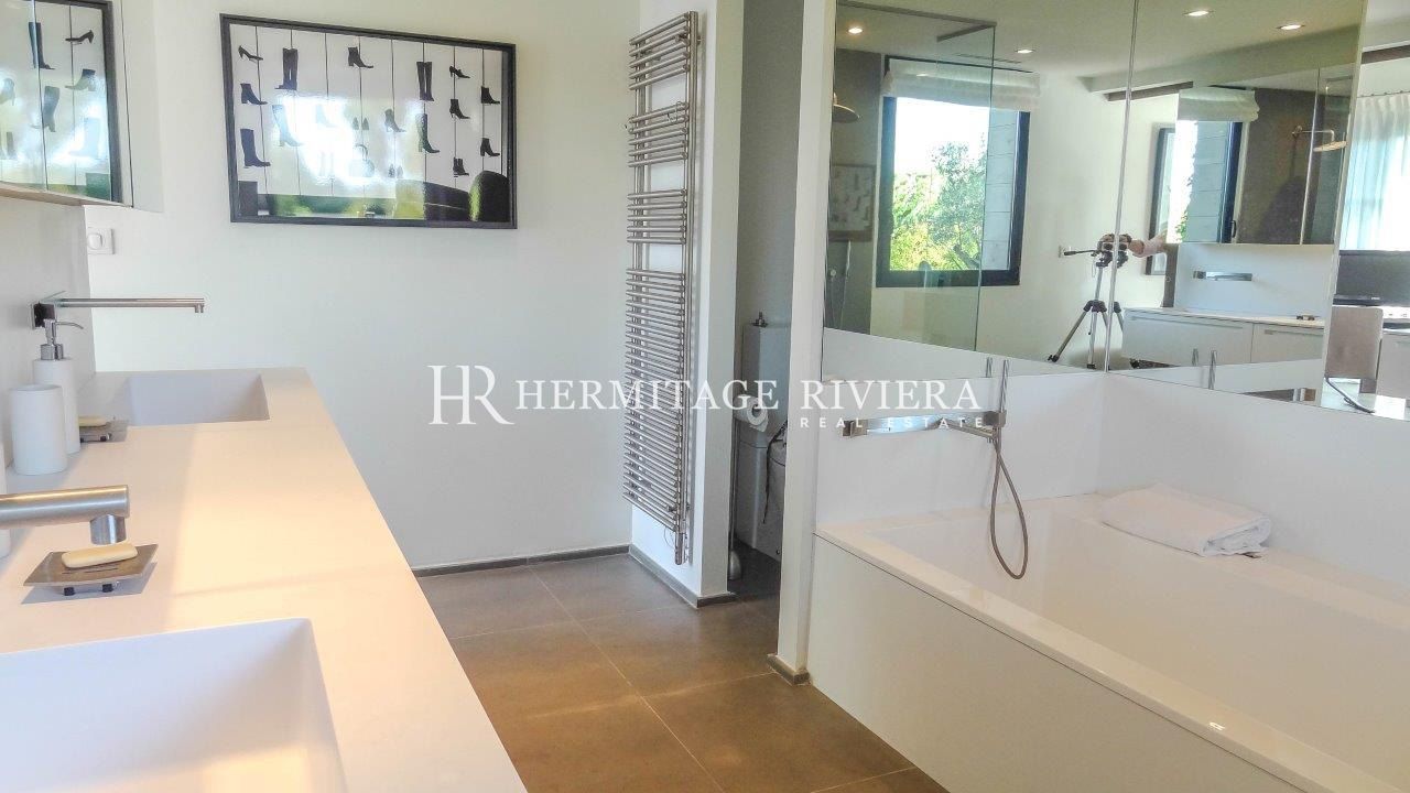 Belle villa moderne - Proche plages (image 16)