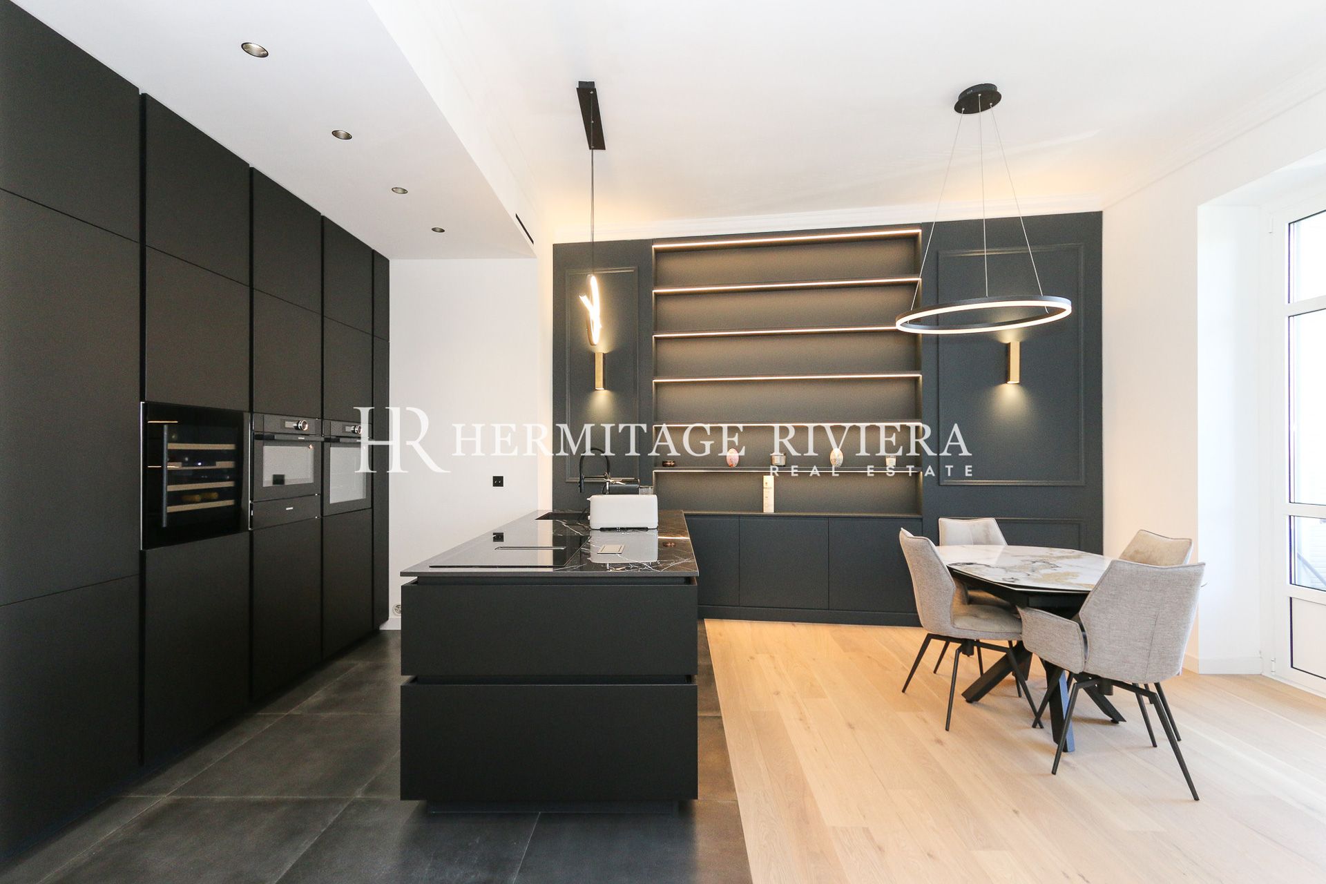 Appartement rénové - Résidence bourgeoise de standing (image 7)