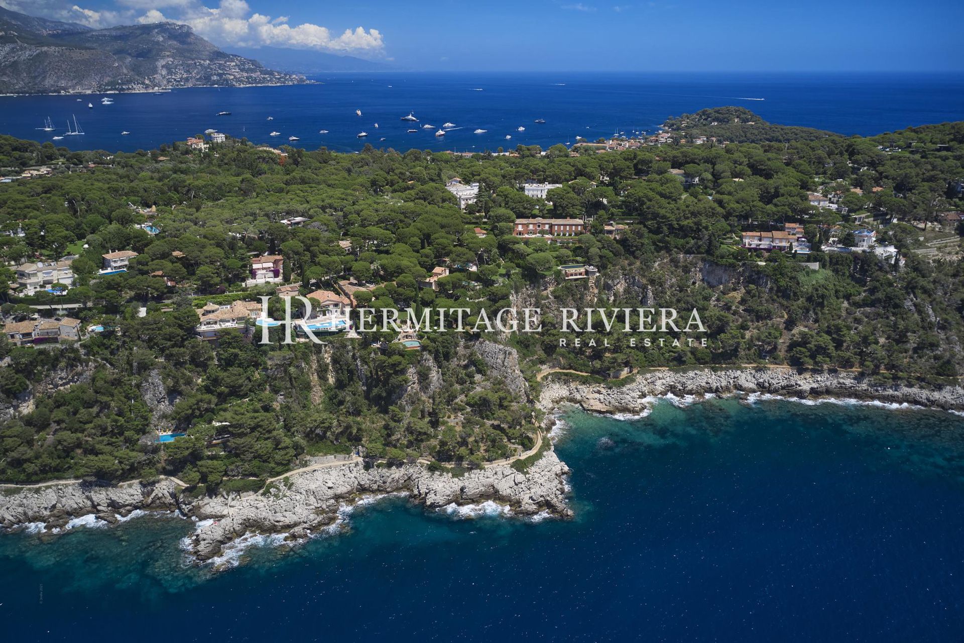 Propriété pieds dans l'eau vue panoramique (image 2)