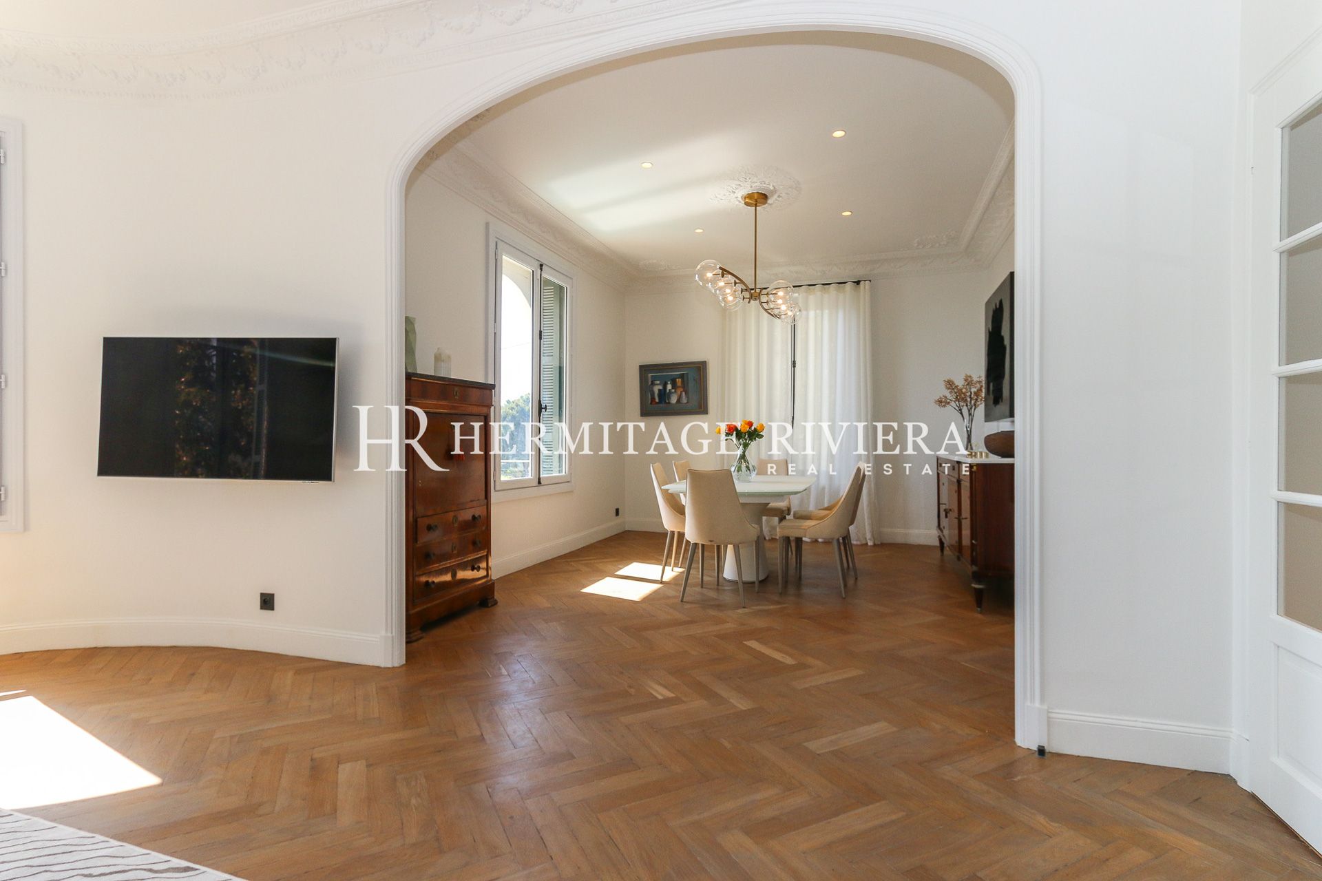Élégante villa avec vue imprenable  (image 11)