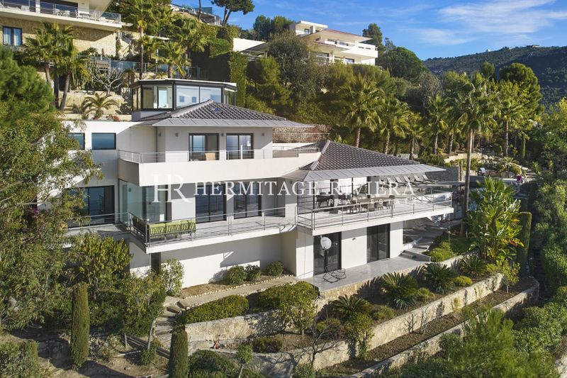 Propriété moderne - Domaine fermé - Proche Monaco - Vue mer