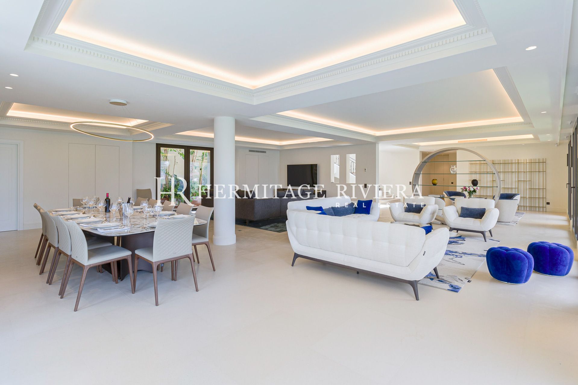 Luxueuse propriété - Près du village - Piscine - Vue mer (image 16)