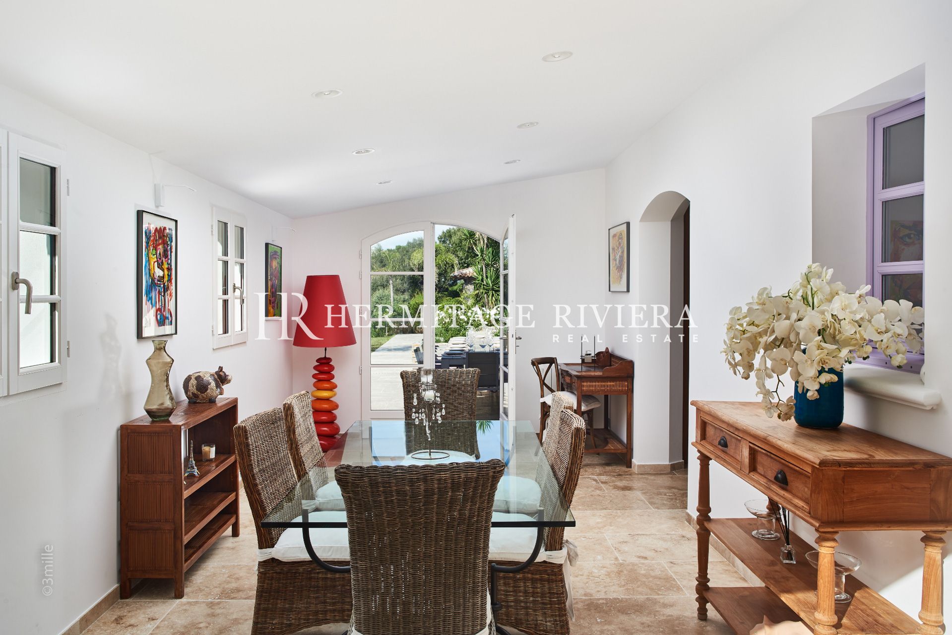 Propriete offrant - Vue mer exceptionnelle - Piscine (image 12)