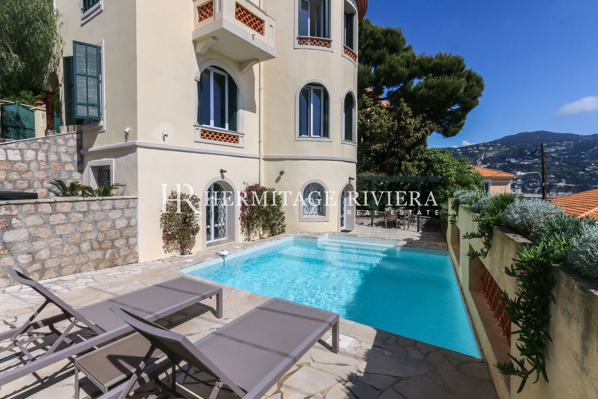 Élégante villa avec vue imprenable  (image 4)