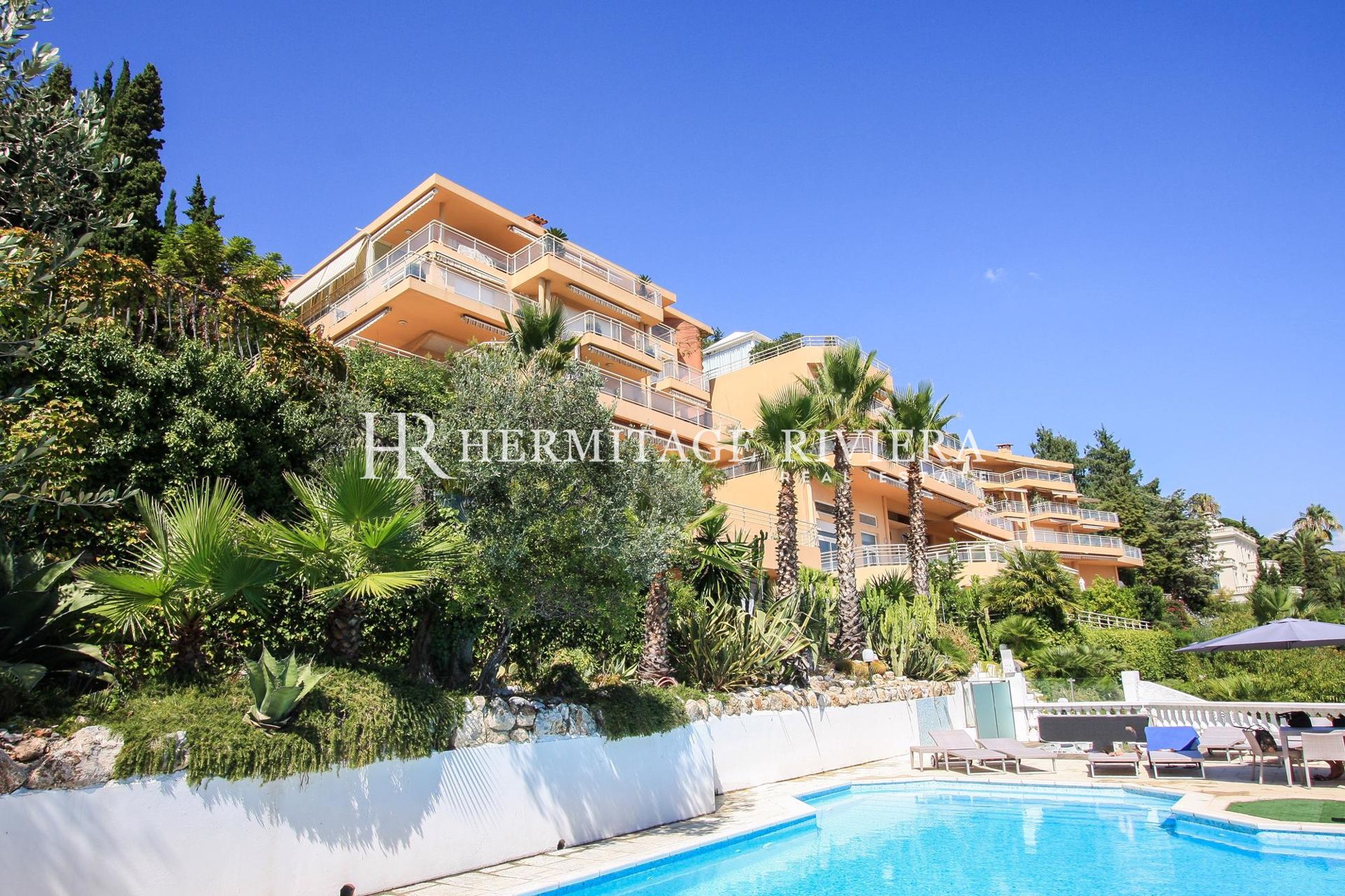 Duplex - 3 Pièces - Vue Monaco - Piscine (image 19)