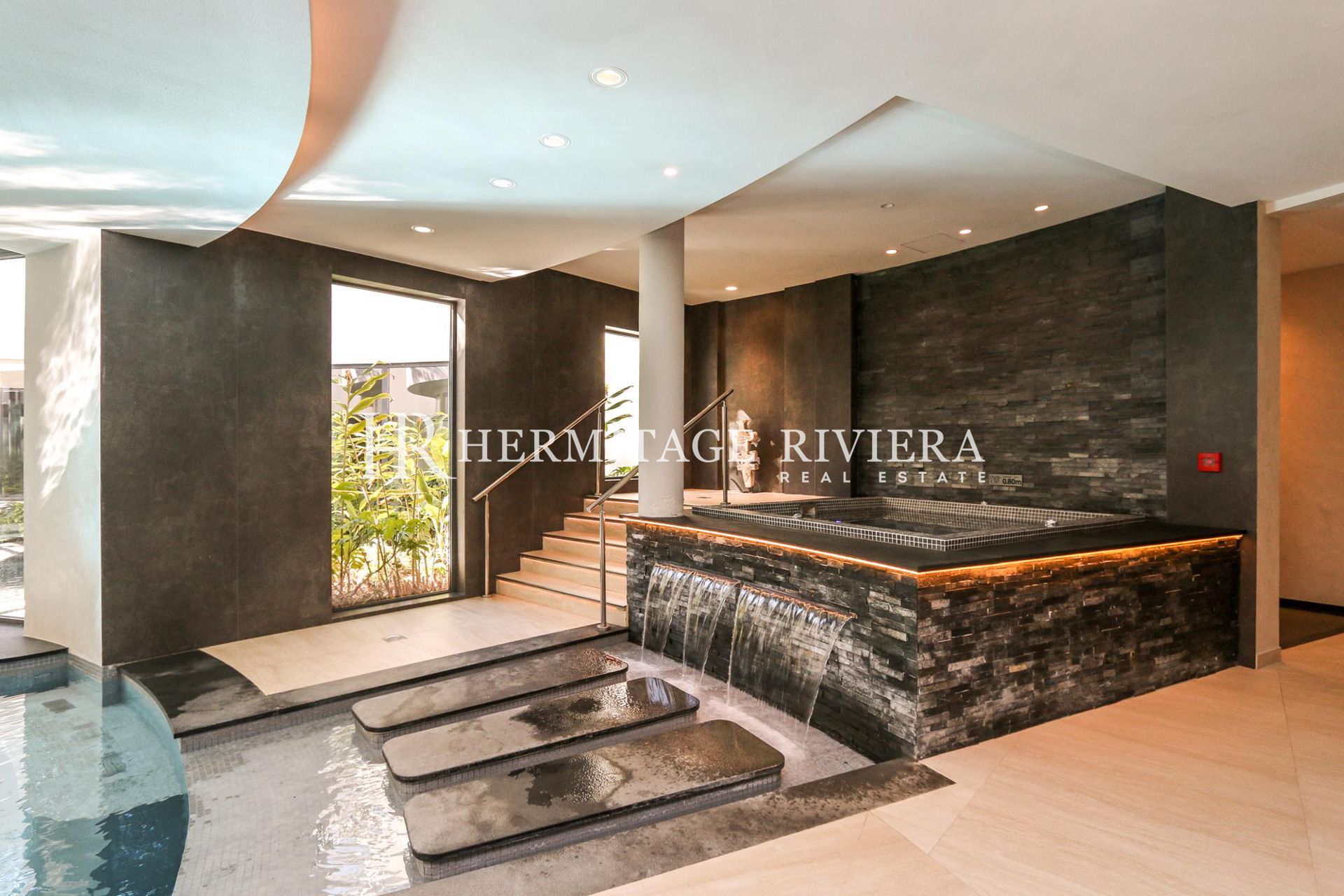 4 pièces - Piscine privative - Résidence de luxe (image 24)