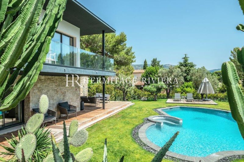 Villa contemporaine - Rénové - Piscine
