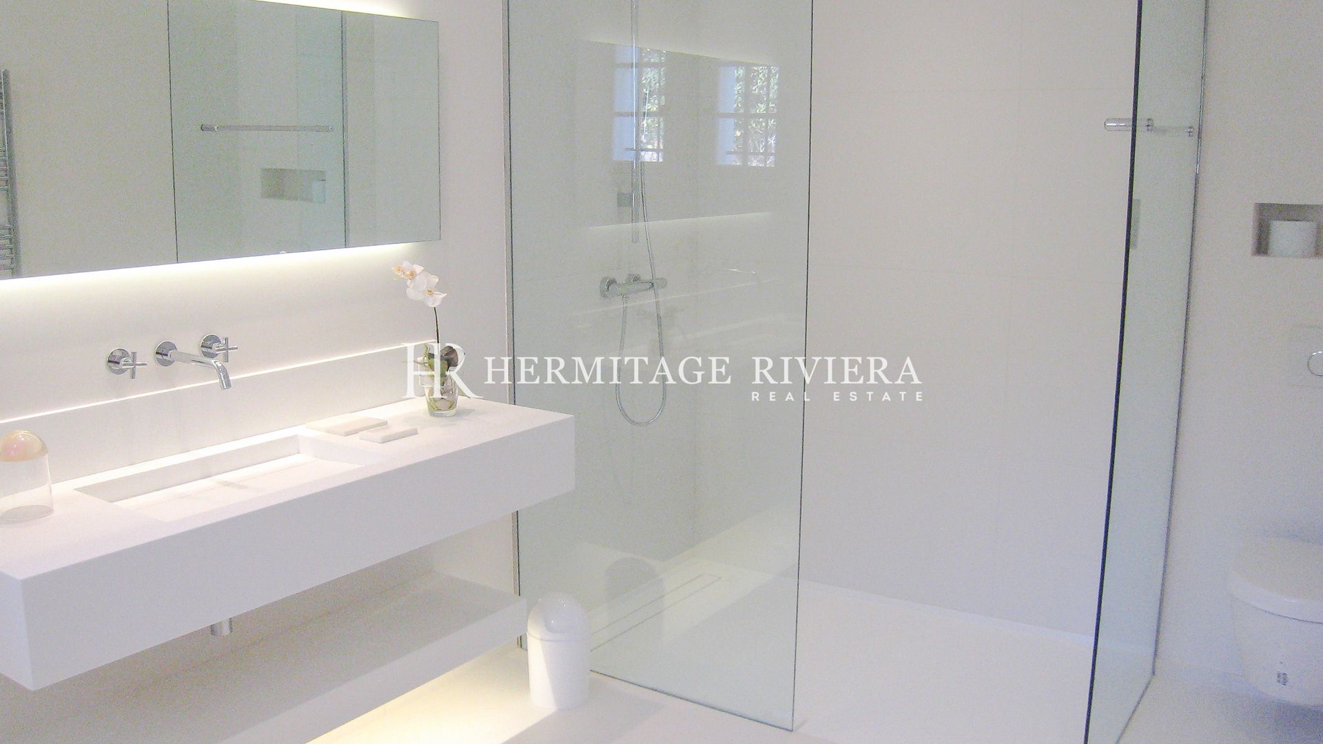 Vue mer imprenable - Piscine - Jardin plat (image 21)