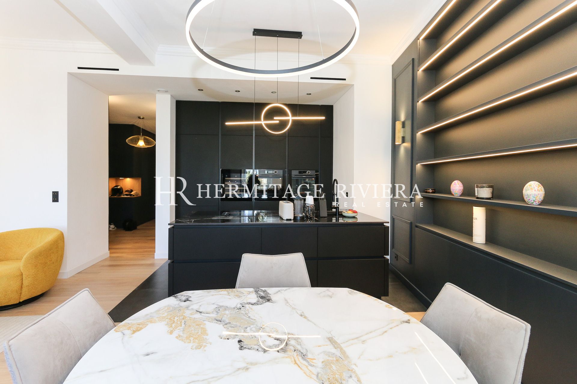 Appartement rénové - Résidence bourgeoise de standing (image 6)