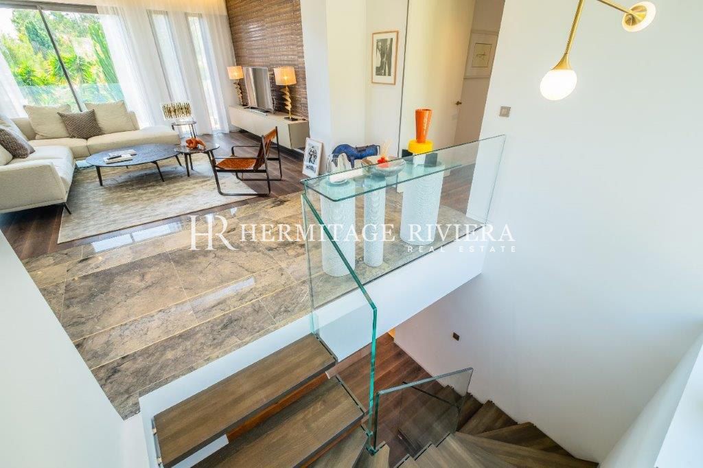 Villa contemporaine - Rénové - Piscine (image 13)
