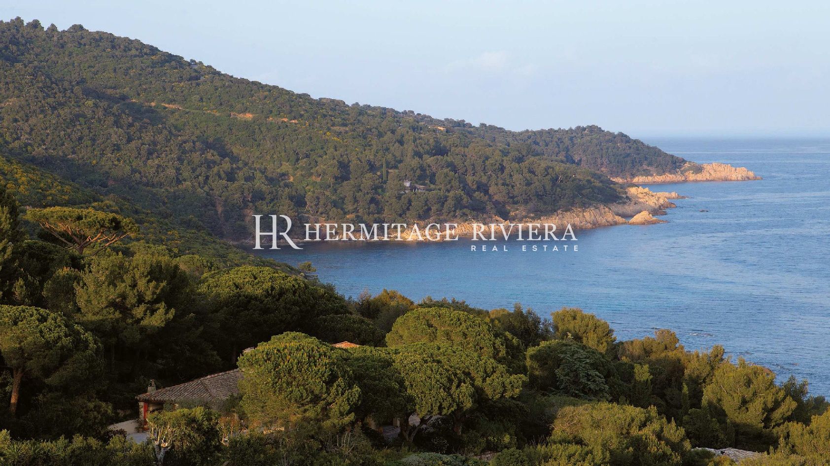 Villa avec piscine et vue mer dans domaine fermé (image 12)