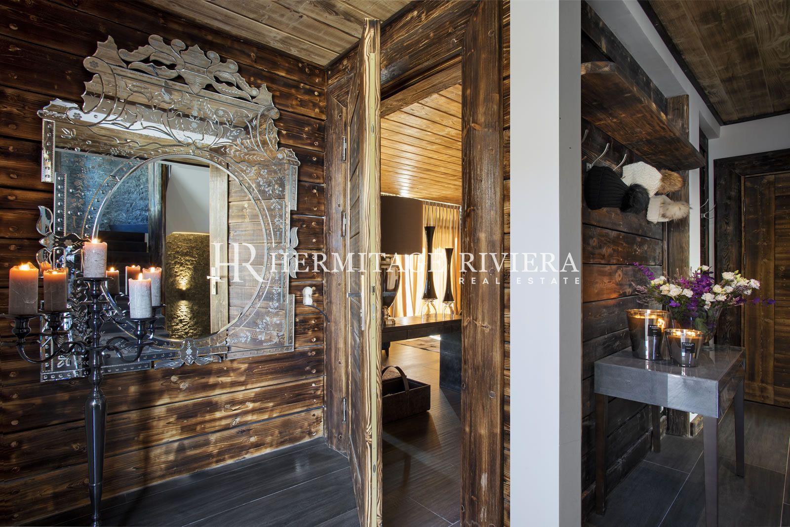 Chalet de luxe aux pieds des pistes  (image 29)