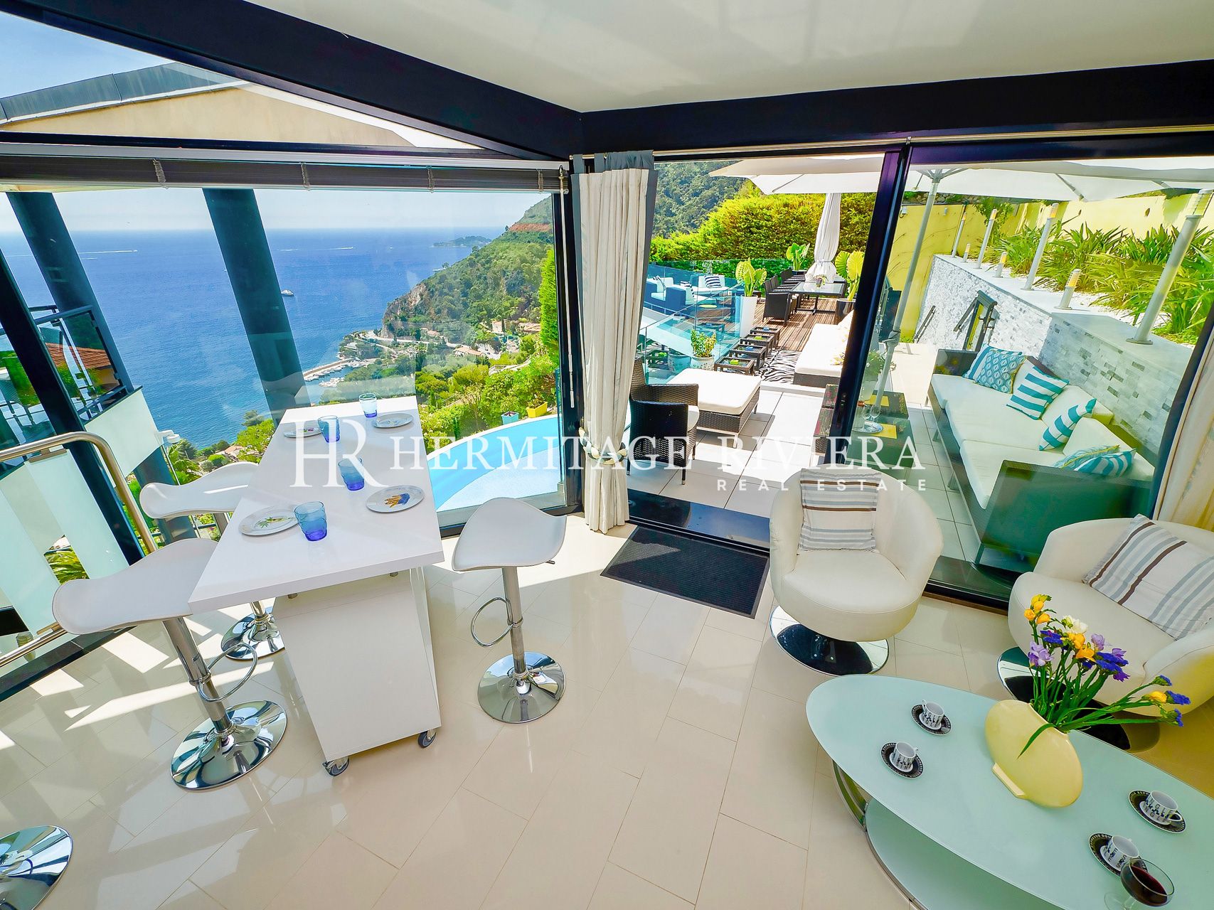 Villa contemporaine - Panoramique vue mer - Piscine (image 7)