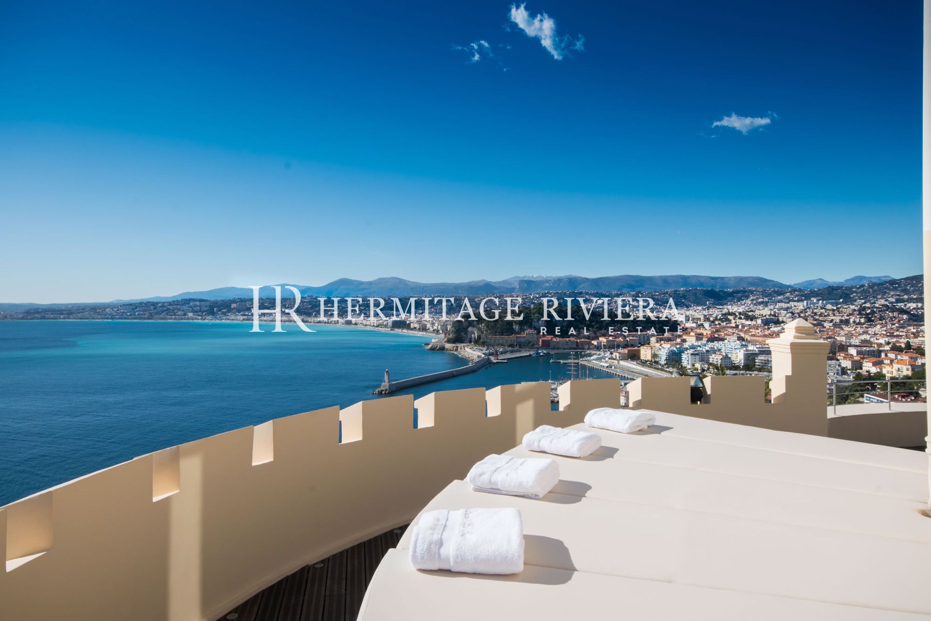 Château de prestige - Vue mer exceptionnelle - Piscine (image 5)