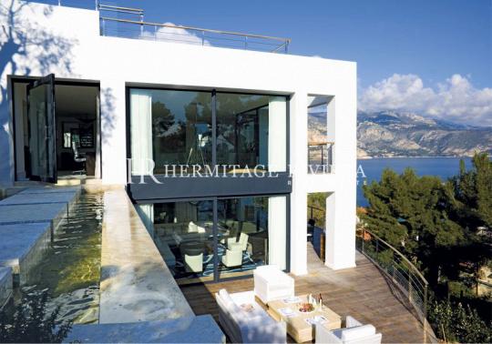La plus belle villa pour vacances au Cap Ferrat