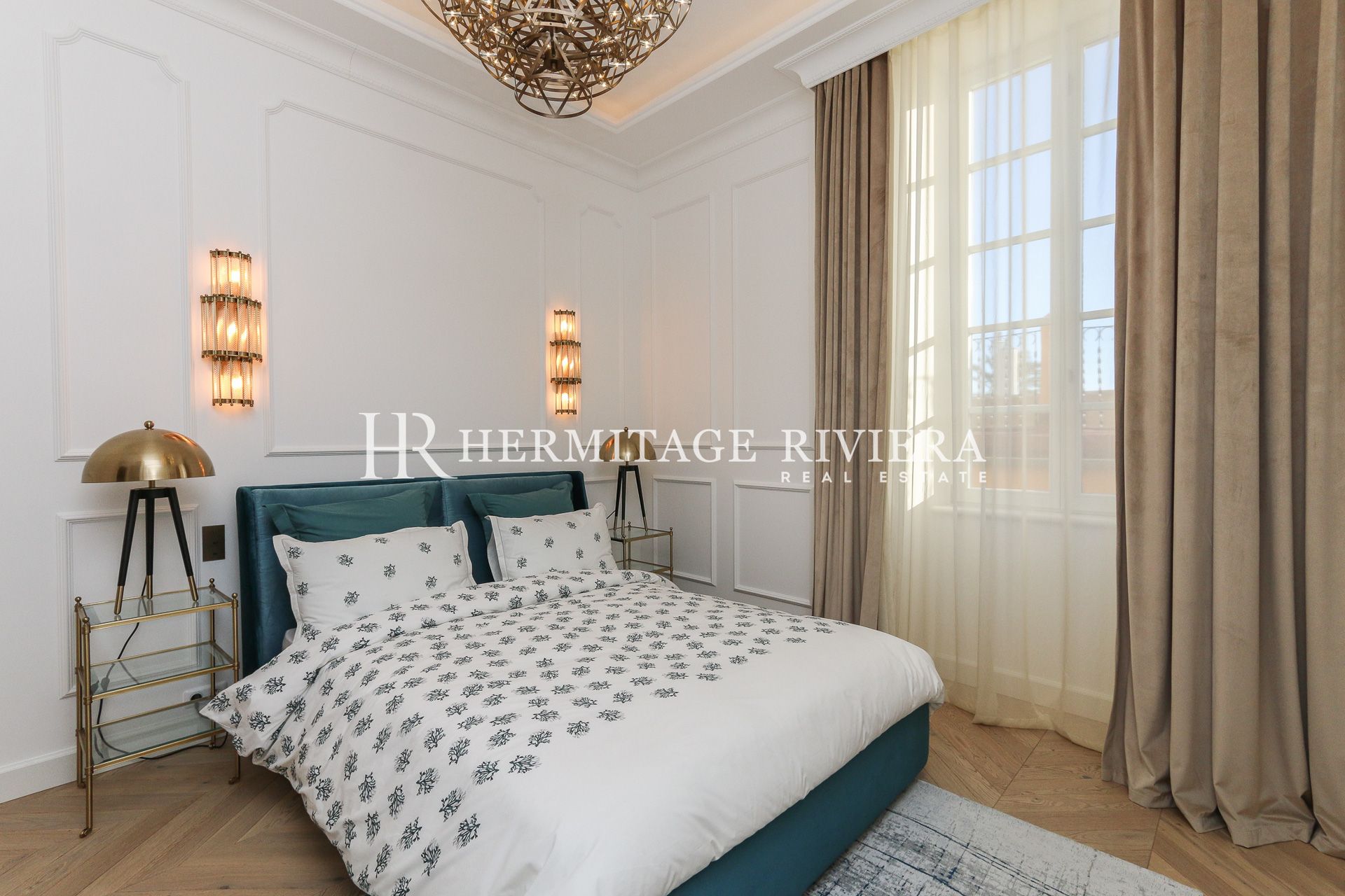 Deux somptueux appartements rénovés - Cours Saleya (image 9)