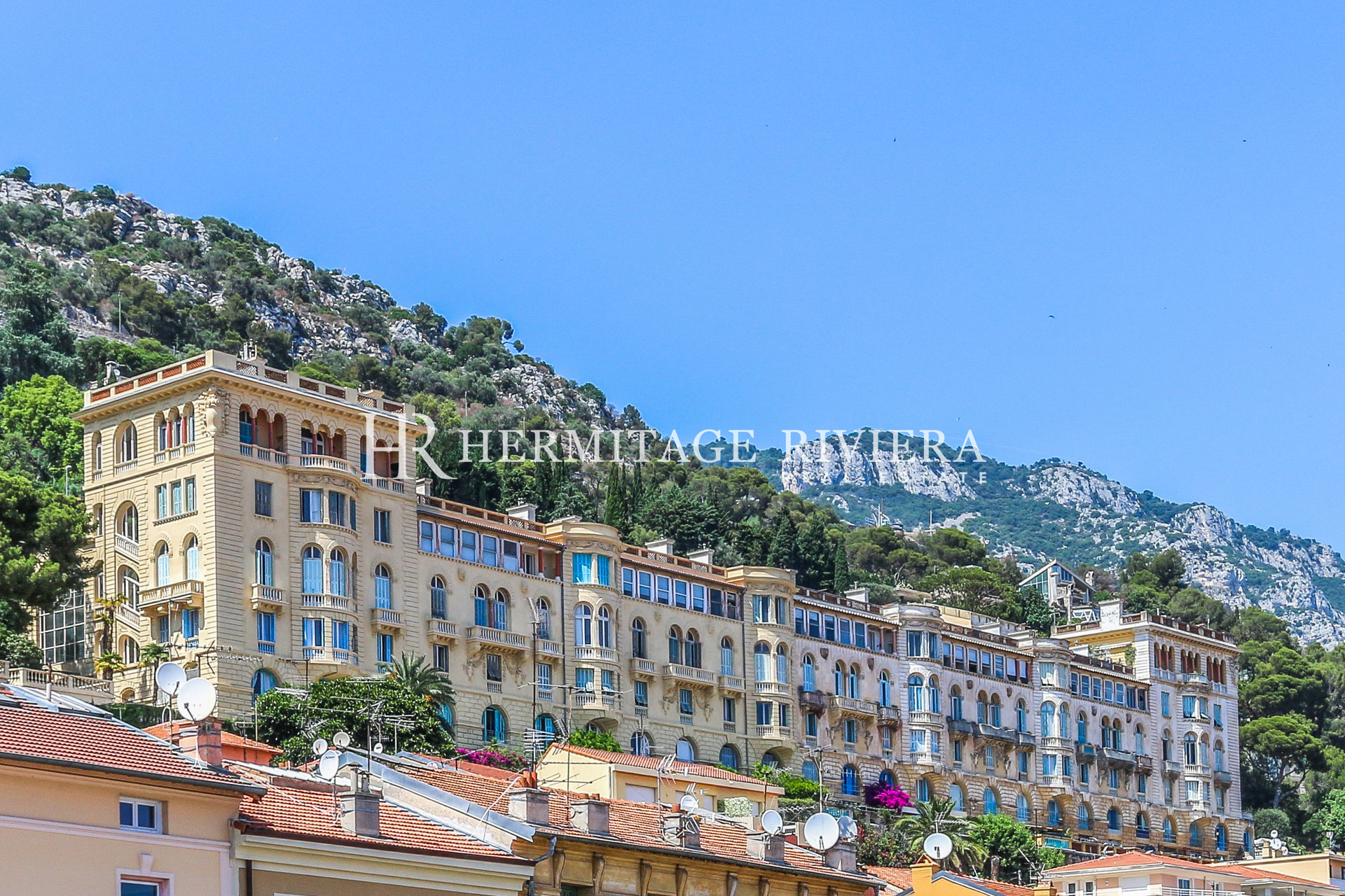 Appartement contemporain avec vue Monaco (image 15)